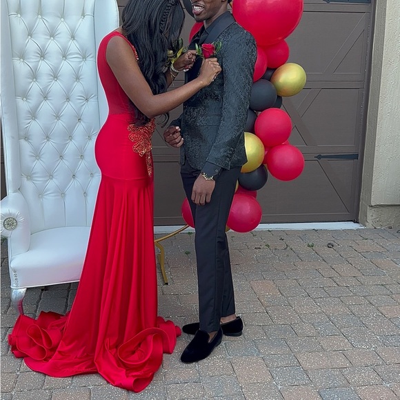 Custom made prom dress red - Picture 4 of 4